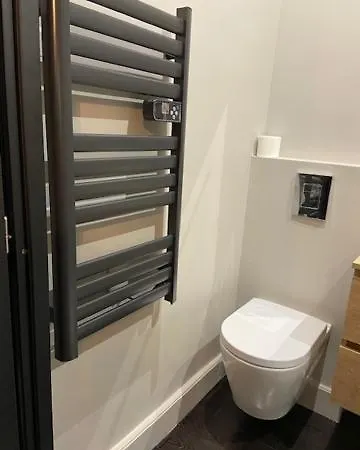 Krisko Parking Privé Et Clos 3* Armentières